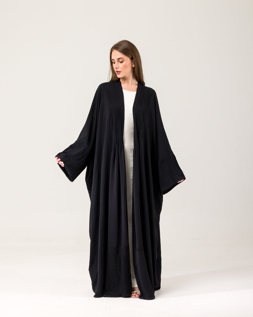 Pre-Order Pleated Bisht abaya
