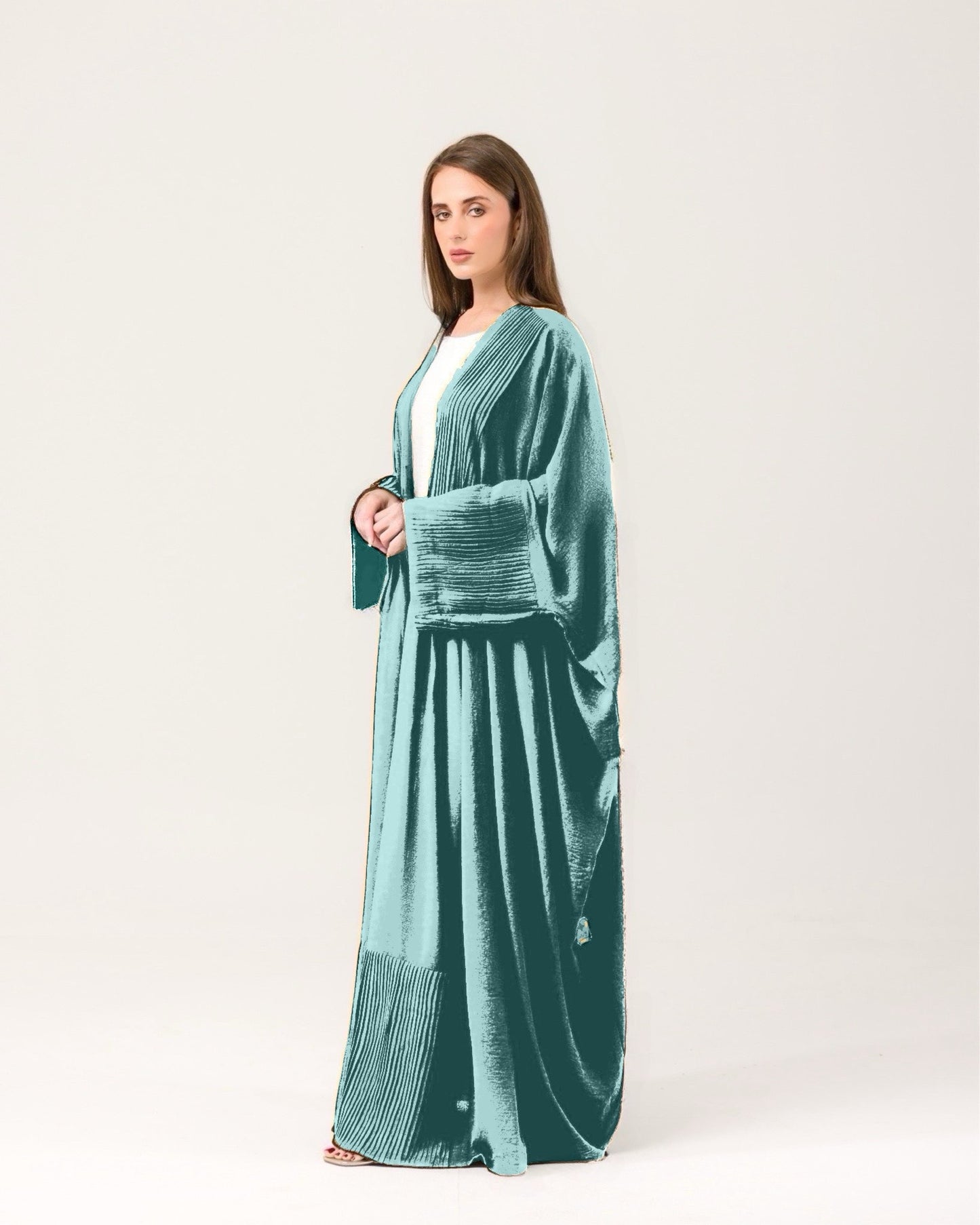 Pre-Order Pleated Bisht abaya